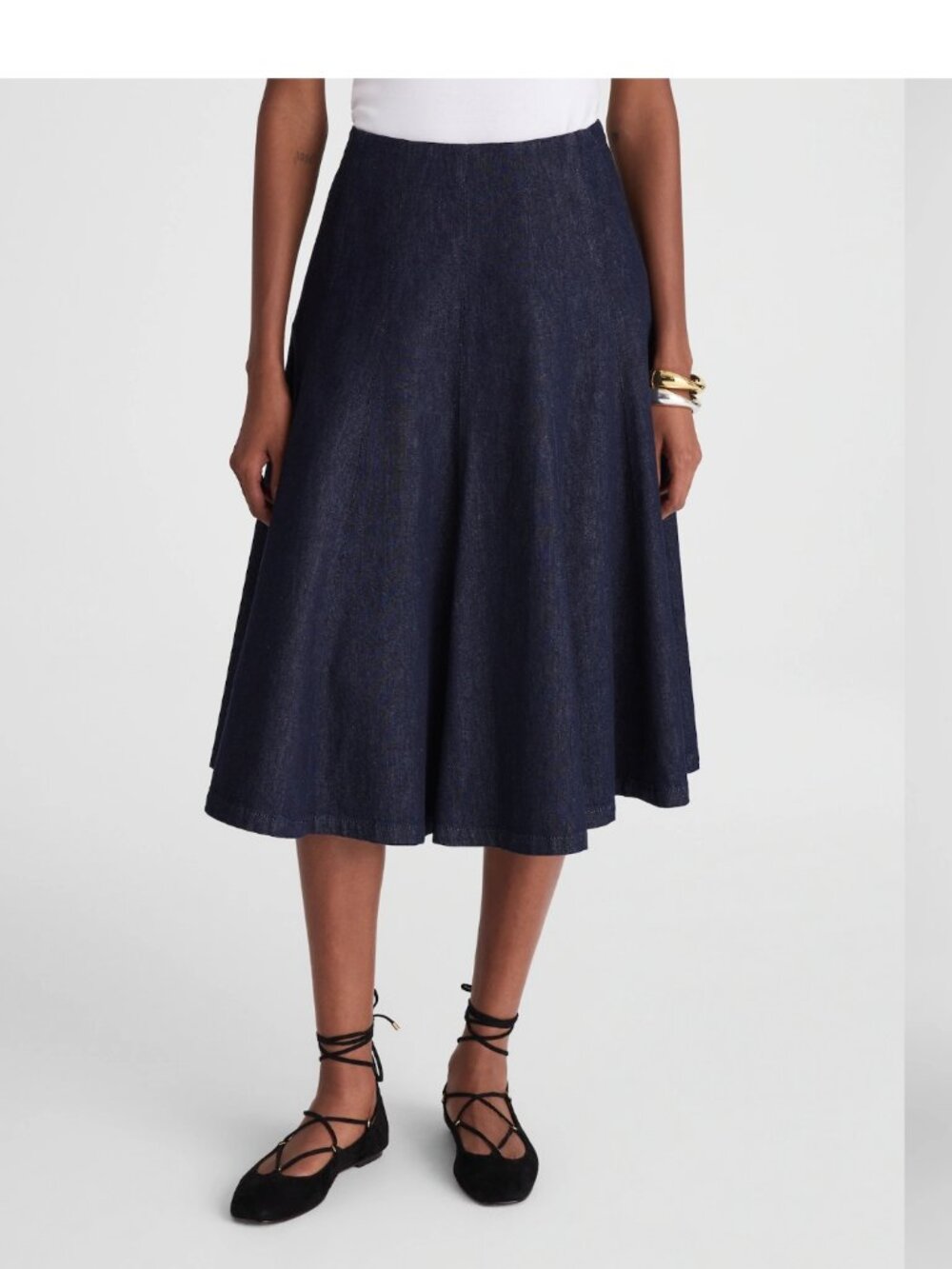 Madewell - Flared Denim Midi Skirt in Rinse Wash - Size 26